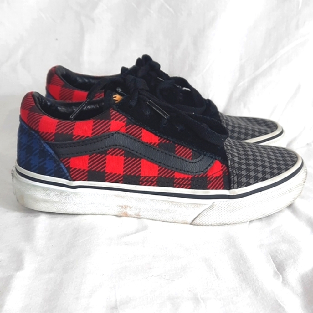 Vans Plaid Sk8 Kids Shoes Size 1 Red Blue Black Off the wall Sneakers